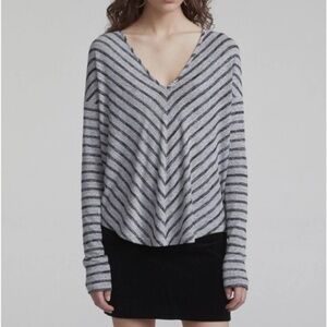 RAG & BONE Hudson Vee Gray Black Stripe Long Sleeve Top Luxury Loungewear Size S